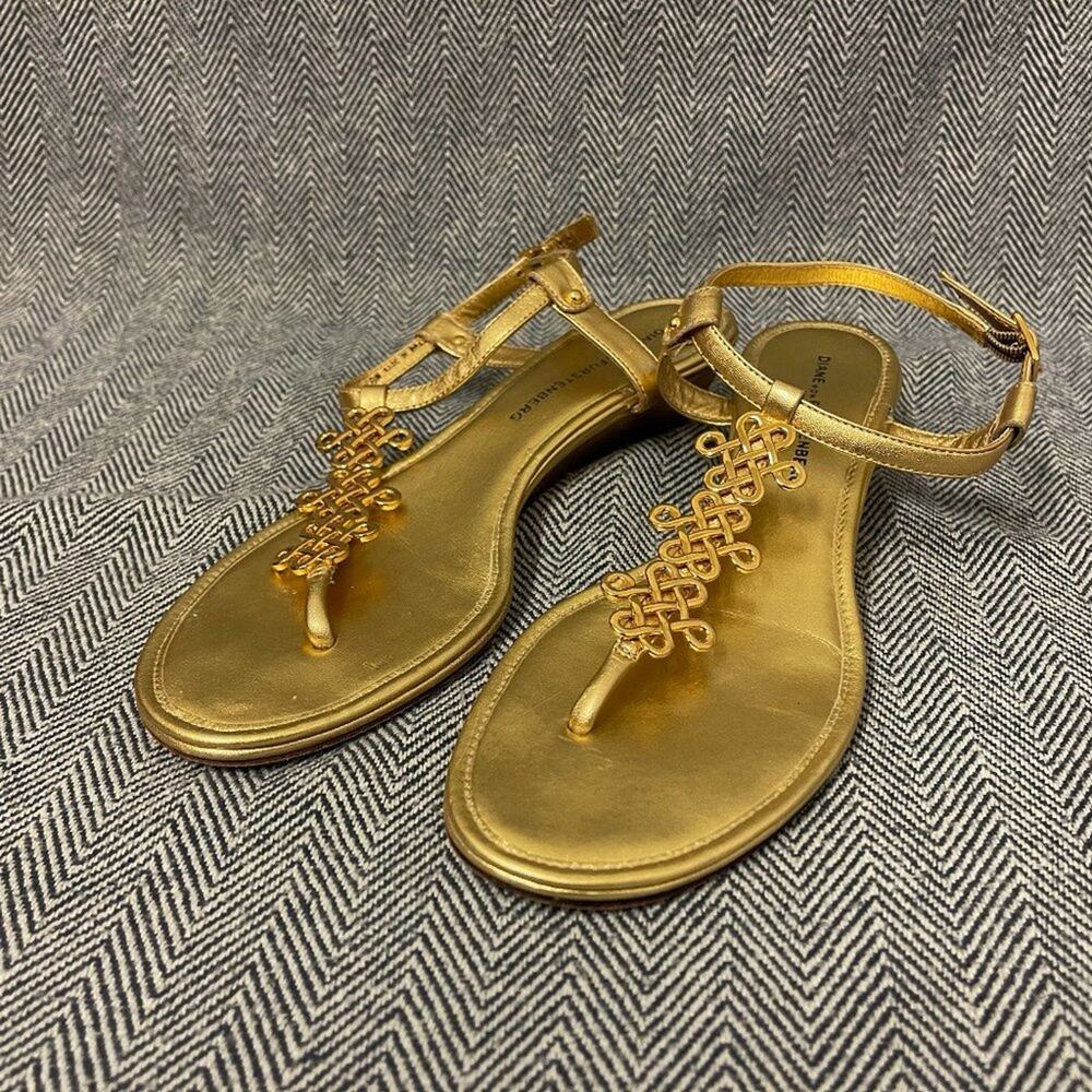 DIANE VON FURSTENBERG - Gold Monte Love Knot Wedge